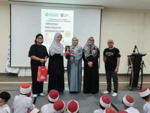 STIKES Guna Bangsa Laksanakan Pengabdian Masyarakat Internasional di Kuching, Sarawak